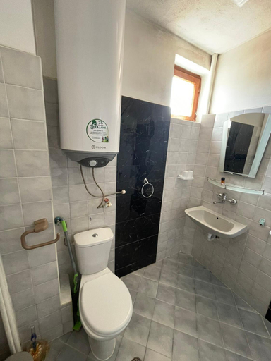 Bathroom, Къща за гости Галия, Balchik