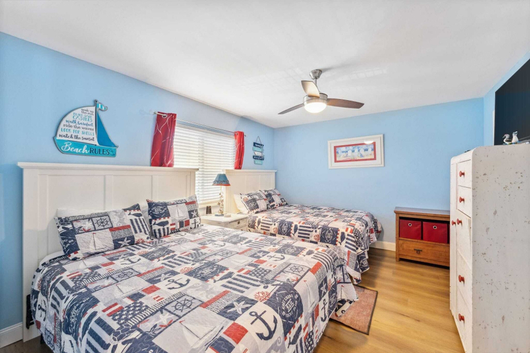 Bedroom 1, Coral Crush by Avantstay Beachfront + Views!, Bay