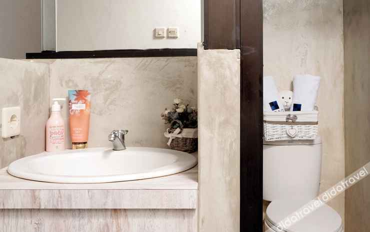 Bathroom, DParagon Seturan 1, Sleman