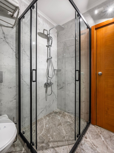 Bathroom 4, Bristol Hotel, Beyoğlu