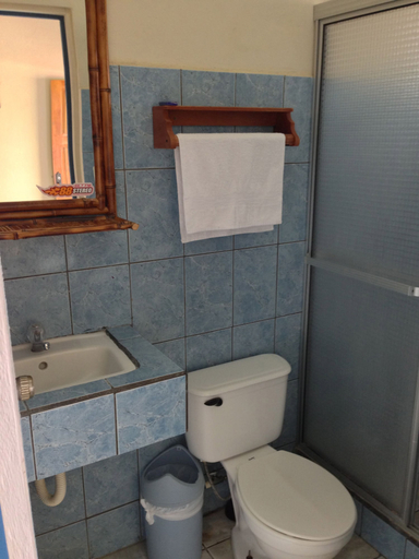 Bathroom 3, Hotel Bahia Azul, Osa