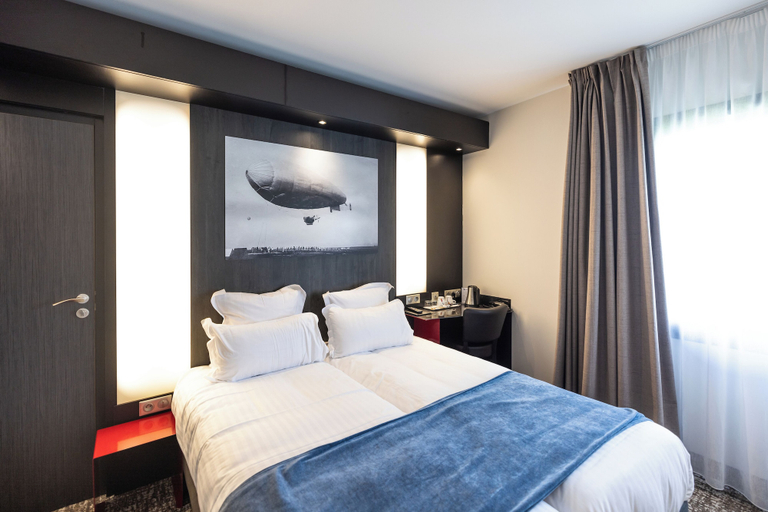 Bedroom 3, Best Western St Exupery Bordeaux Ouest, Gironde