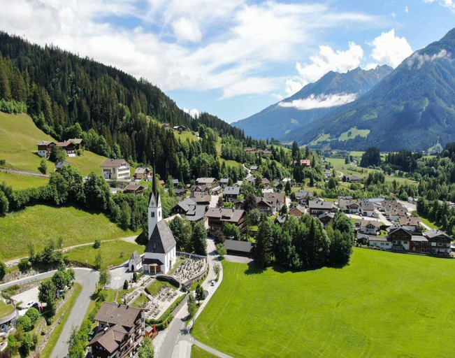 View from property 5, Apartment With a Magnificent View, Zell am See