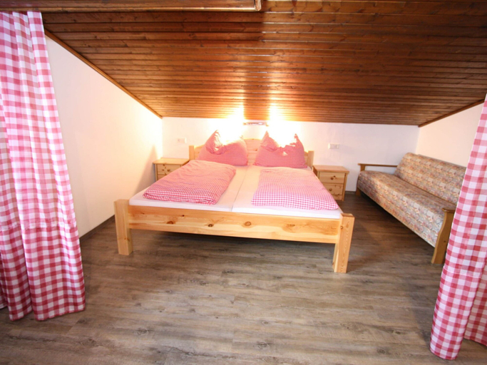 Bedroom 3, Apartment Near the ski Resort, Sankt Johann im Pongau