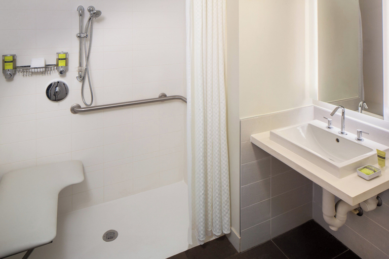 Bathroom 4, Element by Marriott Miami International Airport, Miami-Dade