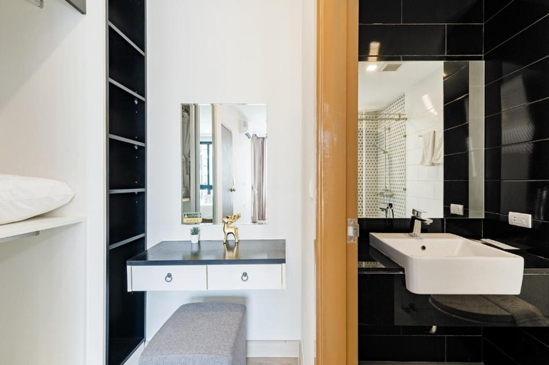 Bathroom 5, Jadeel Hotel, Al Khobar