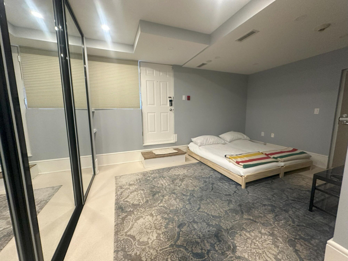 Bedroom 3, Rivetstays - Designer Walk Suites, Toronto