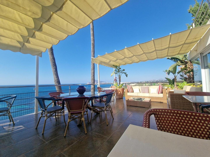 Food & Drinks, Condesa del Mar apartamentos adults only, Alicante