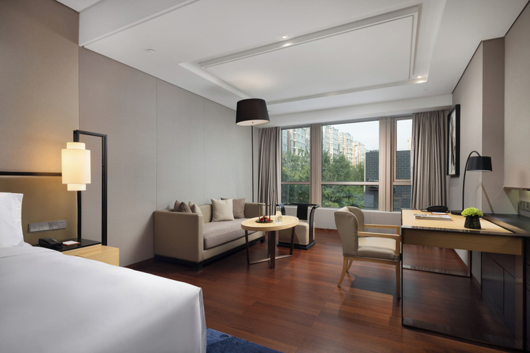 Bedroom 3, New World Beijing Hotel, Beijing