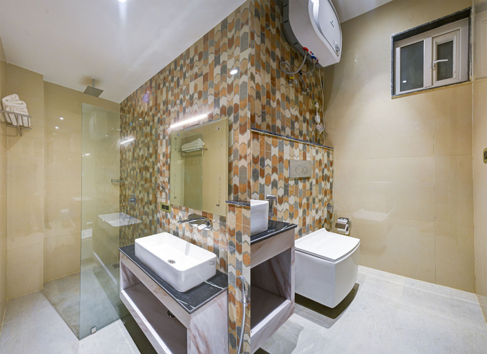 Bathroom 4, Suite Grand Plaza Noida, Gautam Buddha Nagar