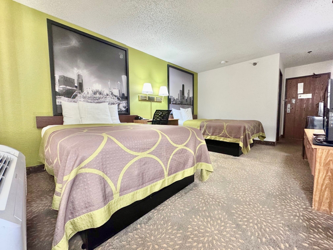 Bedroom 5, Super 8 by Wyndham Mokena/Frankfort /I-80, Will