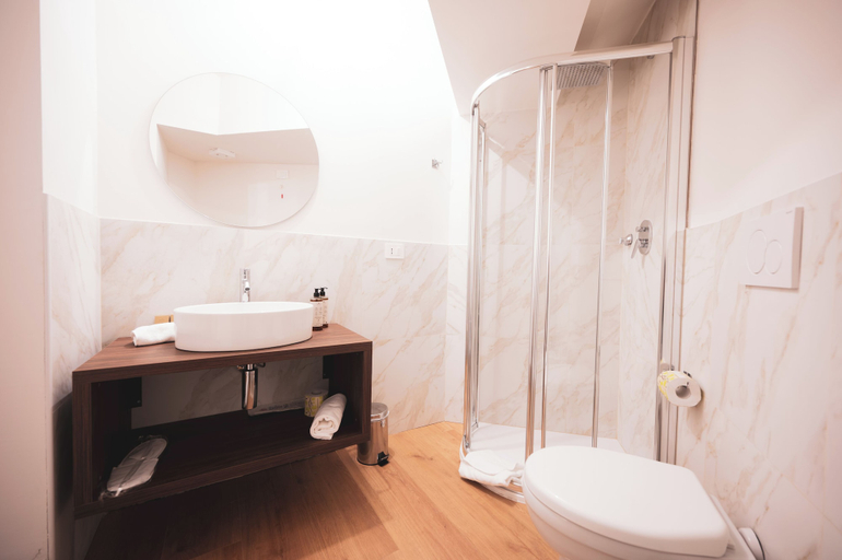 Bathroom 5, Carlo Felice Boutique Hotel, Torino