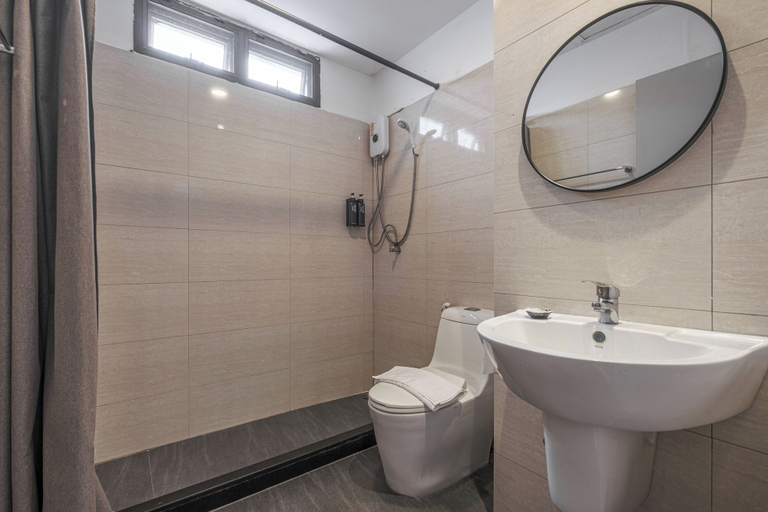 Bathroom 5