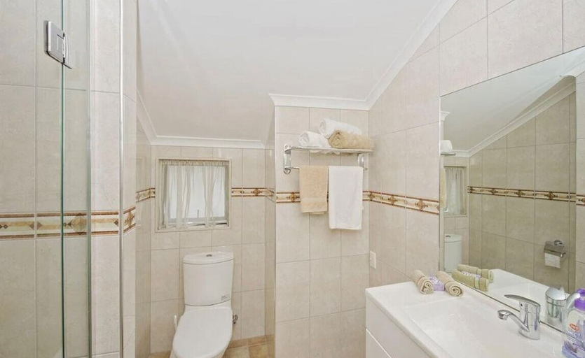 Bathroom, Walmsley Motor Lodge, Manukau