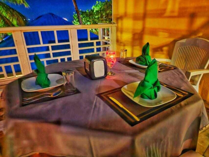 Food & Drinks 4, Paradise Retreat , Maafushi Island