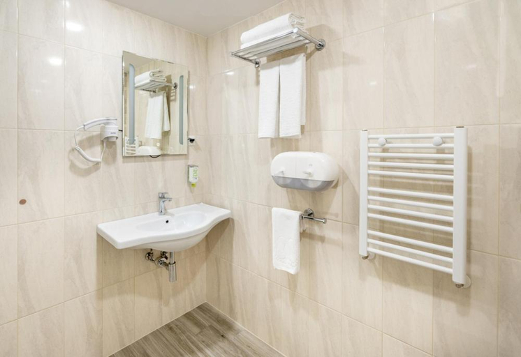 Bathroom 4, Hotel Boutique 5, Stolichna
