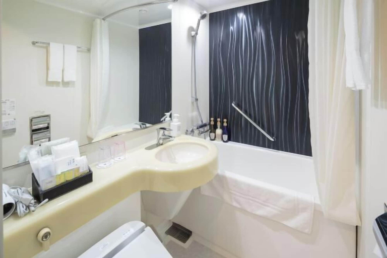 Bathroom 3