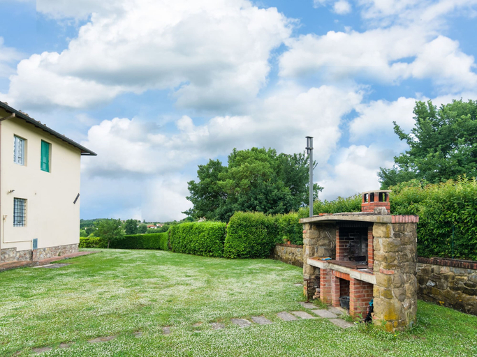 Garden 4, Aesthetic Farmhouse in Bucine With Barbecue, Arezzo