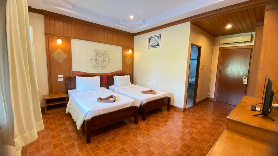 bedroom 7