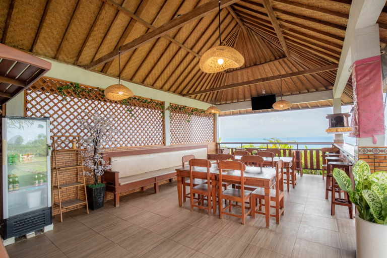 Food & Drinks 4, Reynten Hill, Klungkung