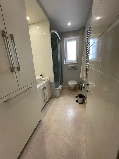 Bathroom 5, Cheya Gumussuyu Residence, Beyoğlu