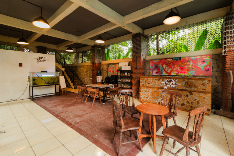 Food & Drinks 4, Djawata Resort & Gallery near Desa Wisata Kasongan Yogyakarta RedPartner, Bantul