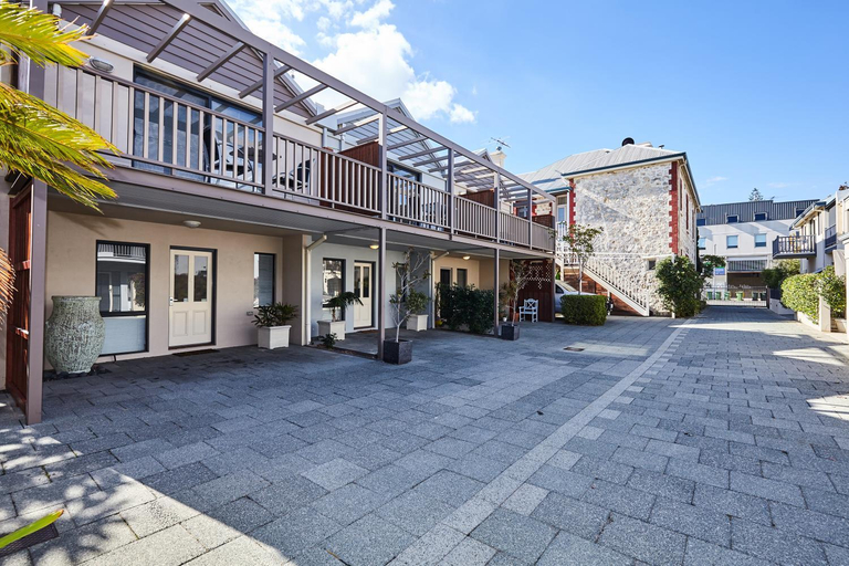 Fremantle Townhouse u/5, Fremantle