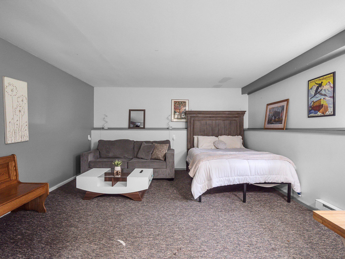 Bedroom 10