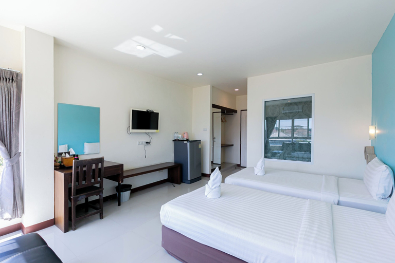 Bedroom 13