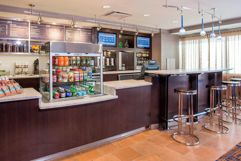 Food & Drinks 5, Courtyard Marriott Binghamton, Broome