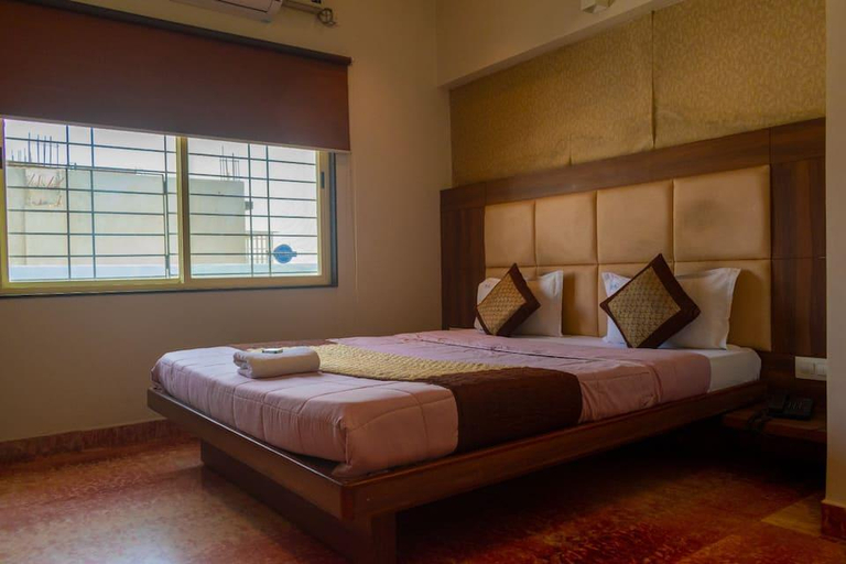 Bedroom 4, Hotel Rakshit International, Belgaum