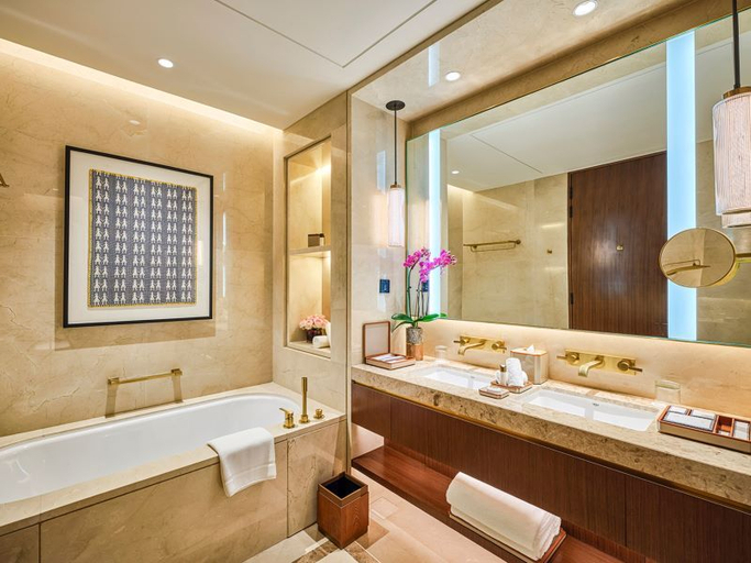 Bathroom 5, Solaire Resort Quezon City – Previously known as Solaire Resort North, Quezon City