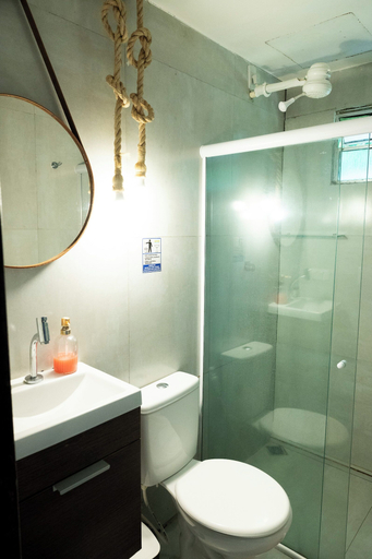 Bathroom 7