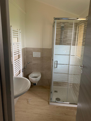 Bathroom, Arne, Catania