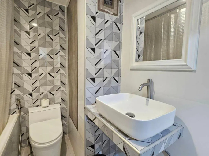 Bathroom 3