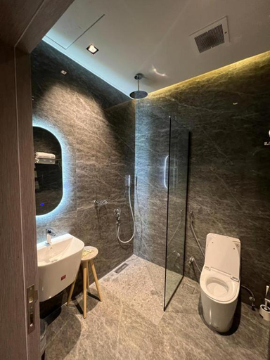 Bathroom, 430 Homestead, Islamabad