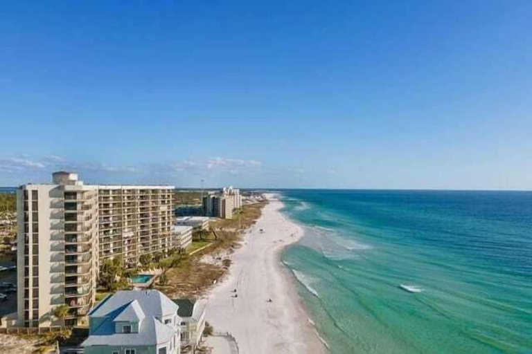 Others 5, Coral Crush by Avantstay Beachfront + Views!, Bay