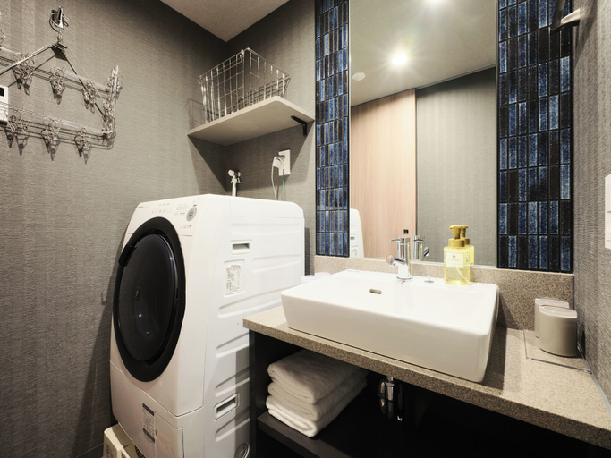 Bathroom 26