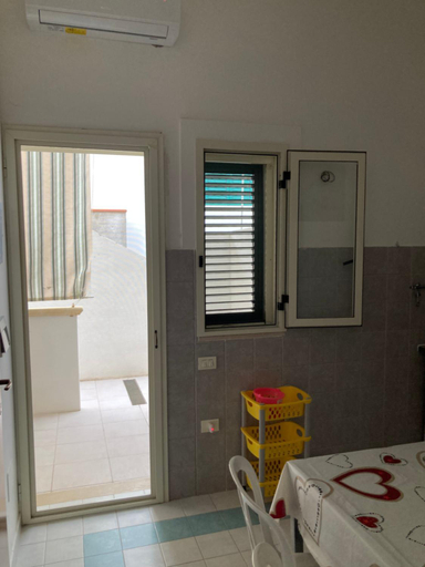 Bedroom 2, Hesperia, Foggia