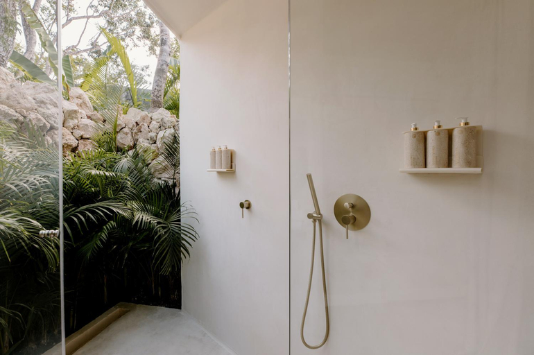 Bathroom, Hotel Milam, Michelin Key winner, Cozumel