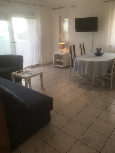 Facilities 2, Apartments Maleo, Sveti Filip i Jakov