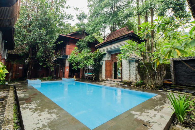 Sport & Beauty 3, Djawata Resort & Gallery near Desa Wisata Kasongan Yogyakarta RedPartner, Bantul