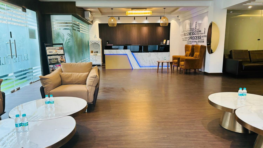 Public Area 4, The Hoften Elite 32 Avenue, Sector 15, Gurugram, Gurgaon