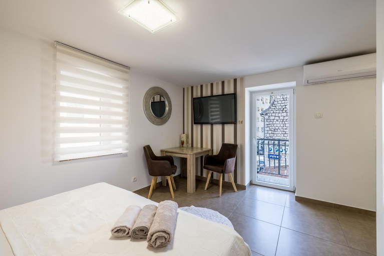 Others 3, Split Old Town Apartment, Split