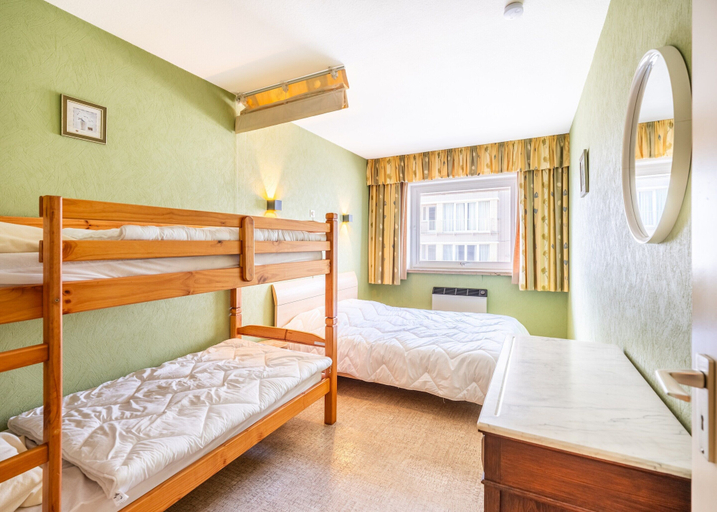Bedroom 2, Apartment Near Belgian Coast Beach, West-Vlaanderen