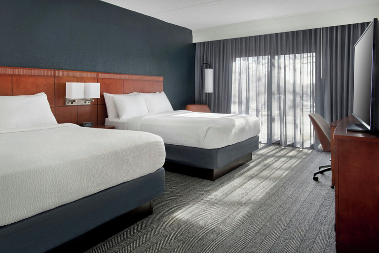 Bedroom 4, Courtyard by Marriott Silver Spring North/White Oak, Montgomery