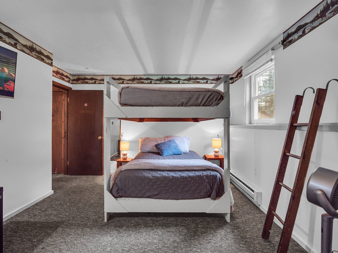 Bedroom 26