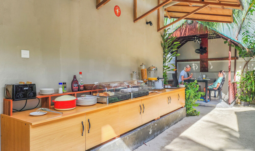 Food & Drinks 4, Ganduvaru Villa, North Ari Atoll