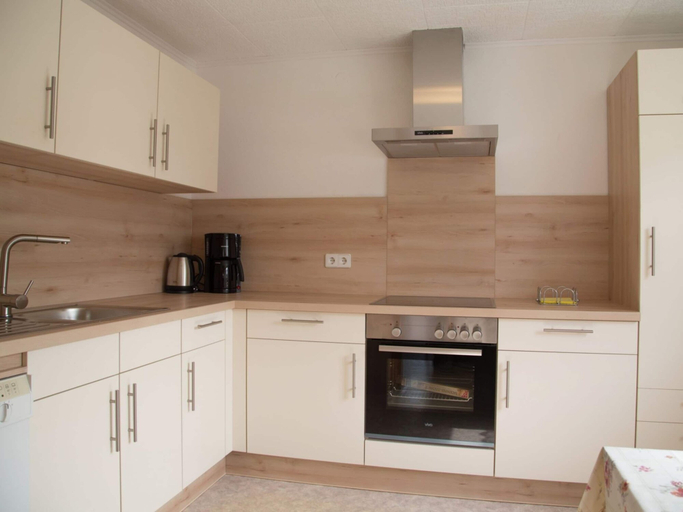 Private kitchen, Spacious Holiday Home in Ulmen Near the Centre, Cochem-Zell