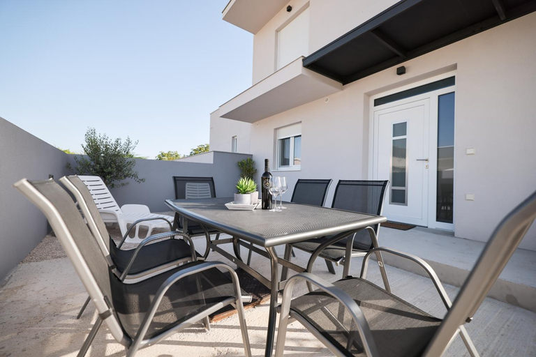 Others 5, Duo Soles - Apartments with private parking near Zadar, Poličnik